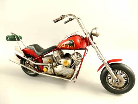 chopper  stil blechmotorrad farbig