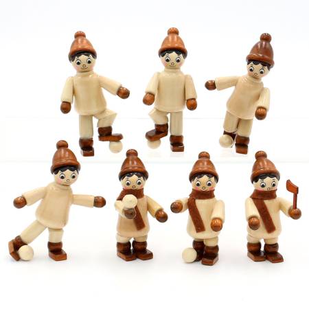 Miniaturen 7er Set Holz Winterfiguren Fußball Figuren