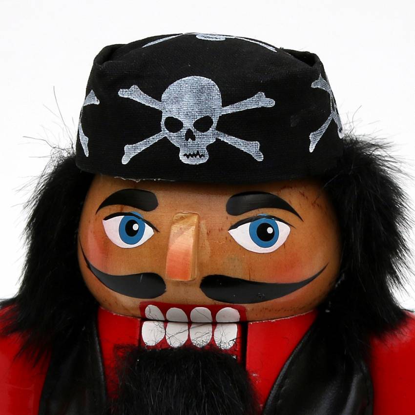 nussknacker holz biker pirat